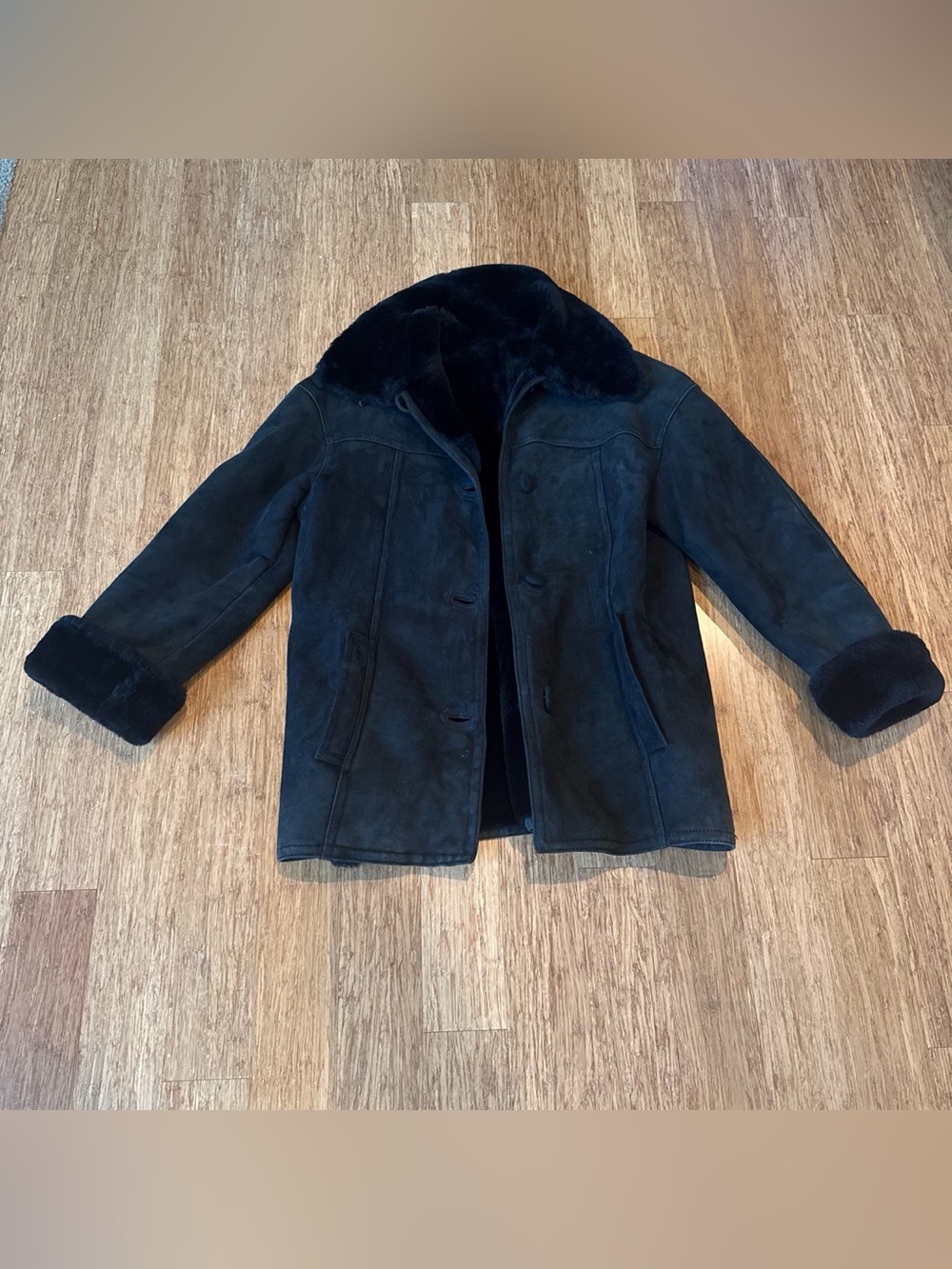 women's Denimaxx Heavy vntg shearling black suede coat size small